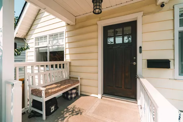 Vancouver, BC V5L 2P3,2267 Napier ST