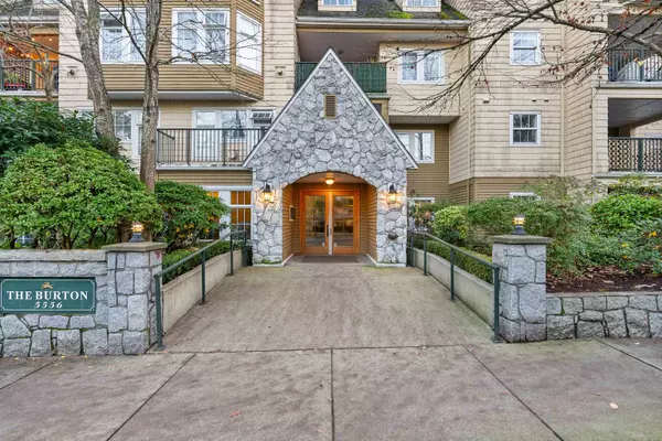 5556 14 AVE #405, Delta, BC V4M 4E7