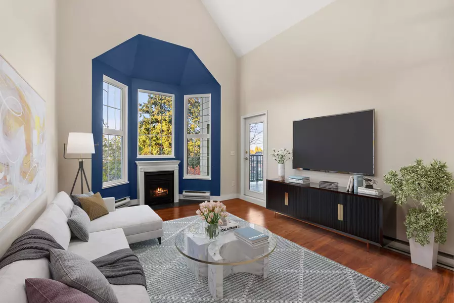 5556 14 AVE #405, Delta, BC V4M 4E7