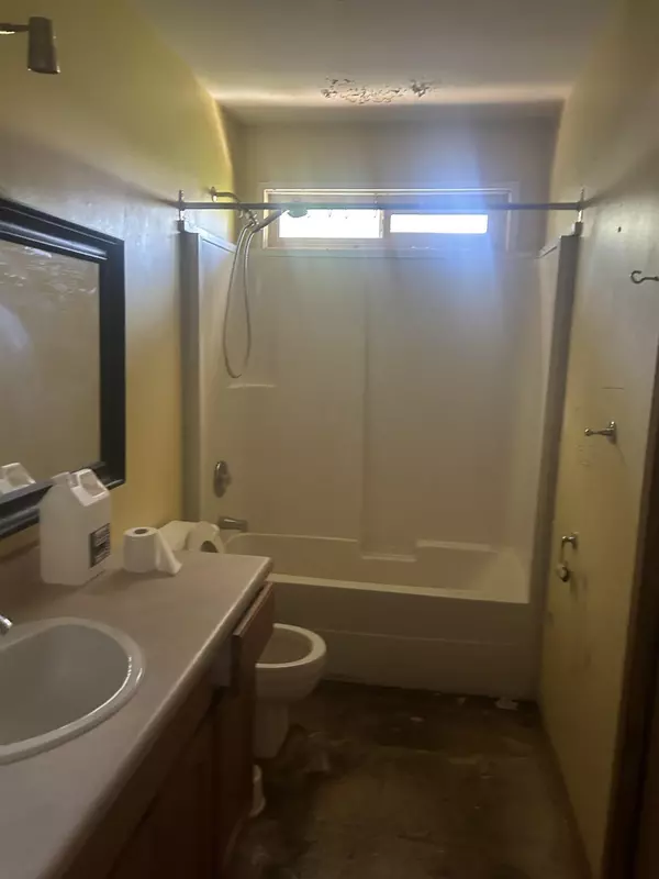 Hope, BC V0X 1L1,21343 Thacker Mtn RD