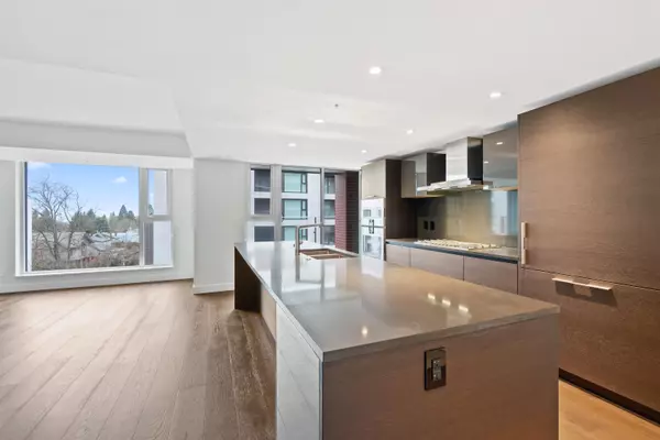 Vancouver, BC V6P 0H7,1571 W 57th AVE #603