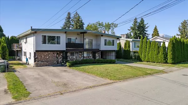 9225 James ST, Chilliwack, BC V2P 6G8