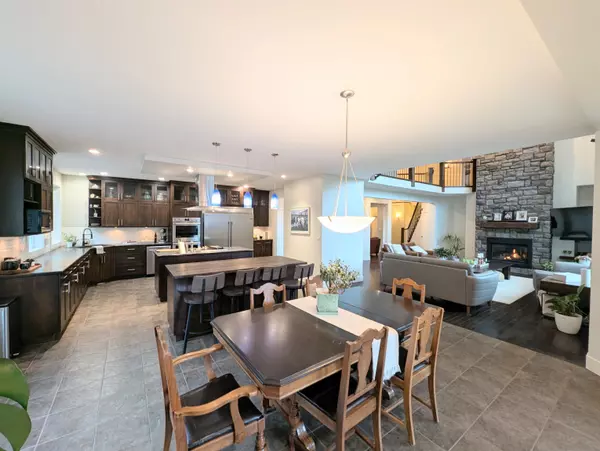 43350 Hillkeep PL Chilliwack, BC V2R 4A4