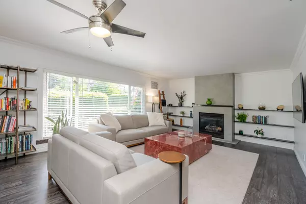 Delta, BC V4M 1B8,5365 1st AVE