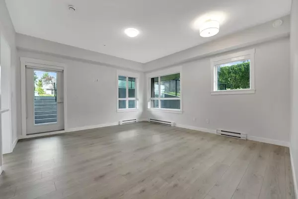 33886 Pine ST #406 Abbotsford, BC V0V 0V0