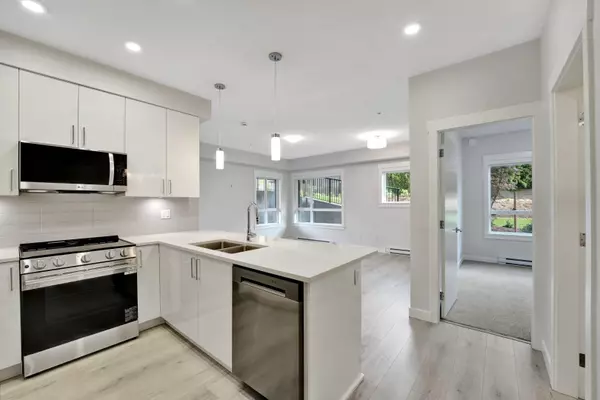 Abbotsford, BC V0V 0V0,33886 Pine ST #406