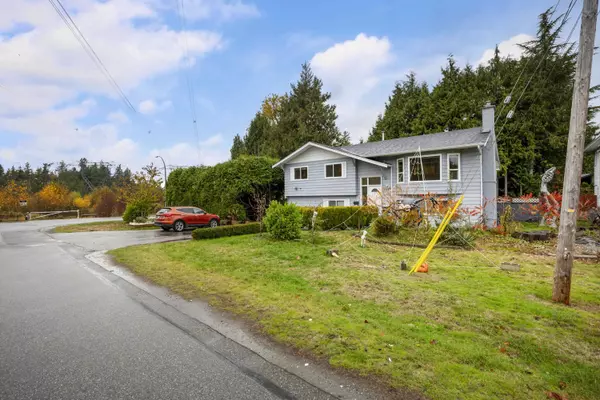 Langley, BC V3A 3K7,19617 48 AVE