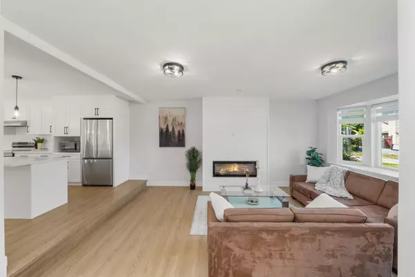 Maple Ridge, BC V2X 9K3,23005 Apple GRV