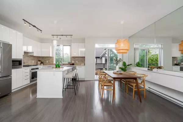 Coquitlam, BC V3E 0N2,3500 Burke Village Promenade #140