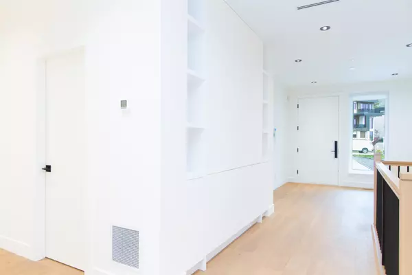 Squamish, BC V8B 0E3,3385 Mamquam RD #39