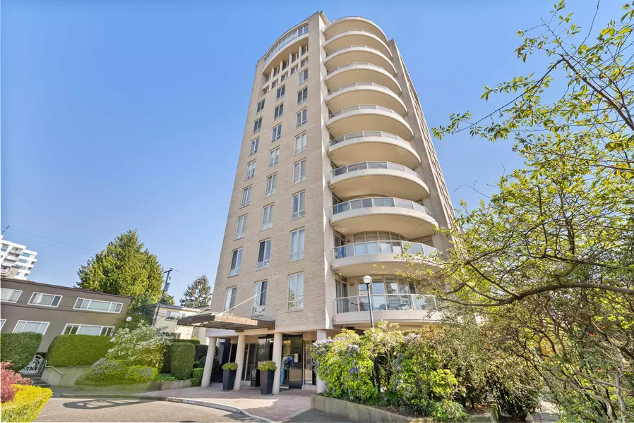 5850 Balsam ST #701, Vancouver, BC V6M 4B9
