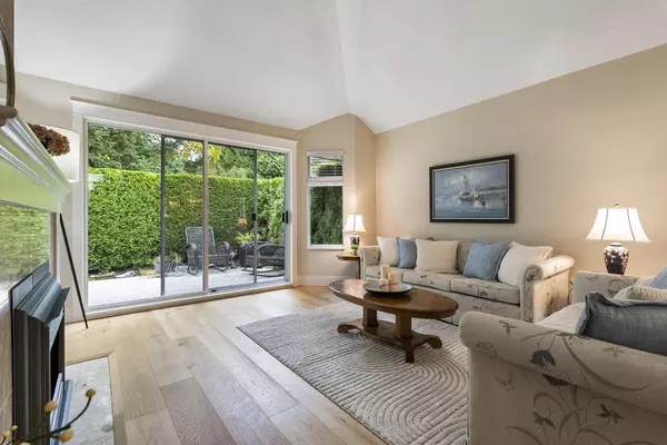 Surrey, BC V4P 1A1,2672 151st ST #29