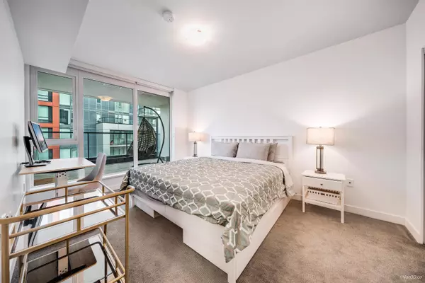 8160 Mcmyn WAY #912 Richmond, BC V6X 0V2