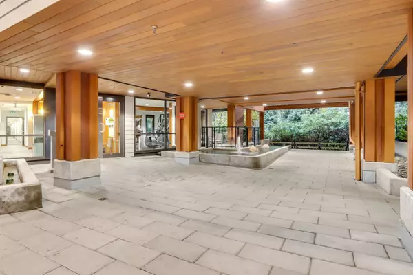 723 W 3rd ST #528, North Vancouver, BC V7M 0E4