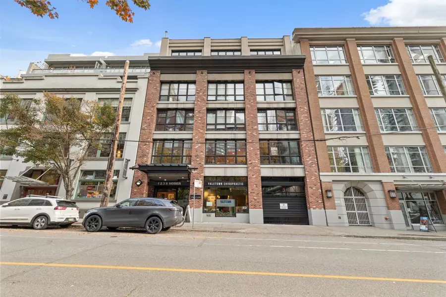 1238 Homer ST #401, Vancouver, BC V6B 2Y5