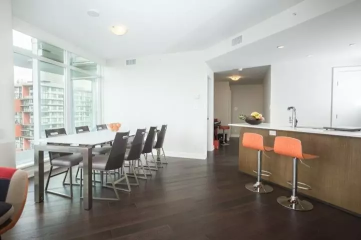 1372 Seymour ST #2601, Vancouver, BC V6B 0L1