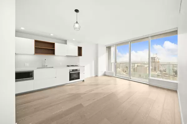 6000 Mckay AVE #4009, Burnaby, BC V5H 0K2