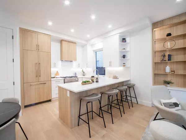 Vancouver, BC V6L 1K4,2785 W 21 AVE #1