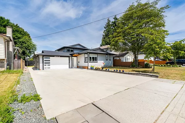 Surrey, BC V4C 2G9,11553 83 AVE