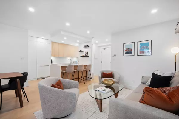 1350 Comox ST #301, Vancouver, BC V6E 4E1