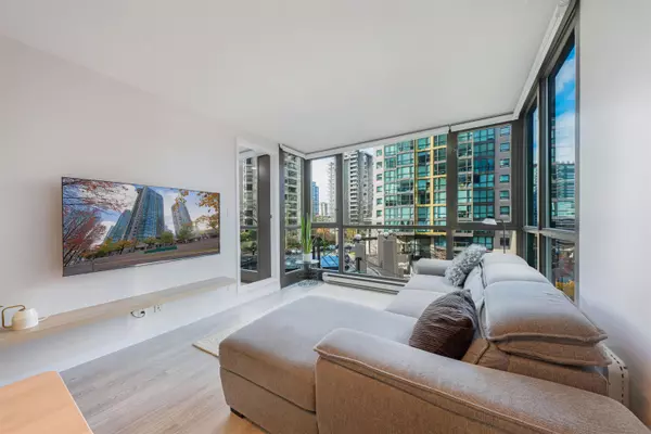 Vancouver, BC V6E 4S1,1331 Alberni ST #306