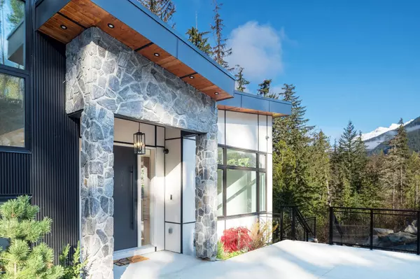 Whistler, BC V0N 1B9,9113 Riverside DR