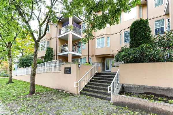 1558 Grant AVE #402, Port Coquitlam, BC V3B 1P2