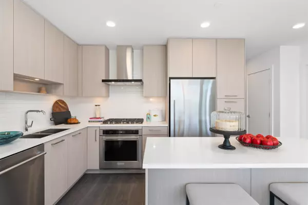 Coquitlam, BC V3J 0S7,518 Clarke RD #1608