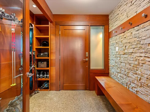 4628 Blackcomb WAY #18 Whistler, BC V0N 1B4