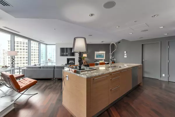 Vancouver, BC V6E 4V2,1111 Alberni ST #1909