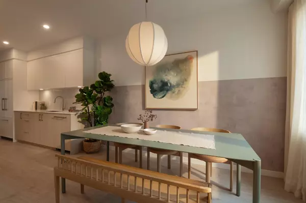 946 Lytton ST #110, North Vancouver, BC V7P 2K6