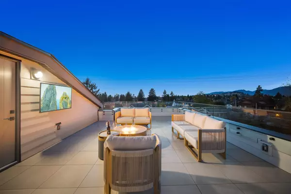 Burnaby, BC V5A 2R6,1536 Duthie AVE #2