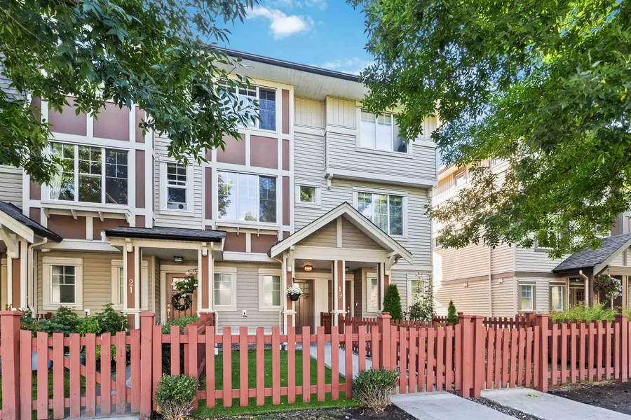 10151 240th ST #20, Maple Ridge, BC V2W 0G9