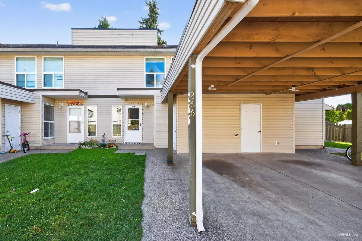 Abbotsford, BC V2T 4N3,32550 Maclure RD #266