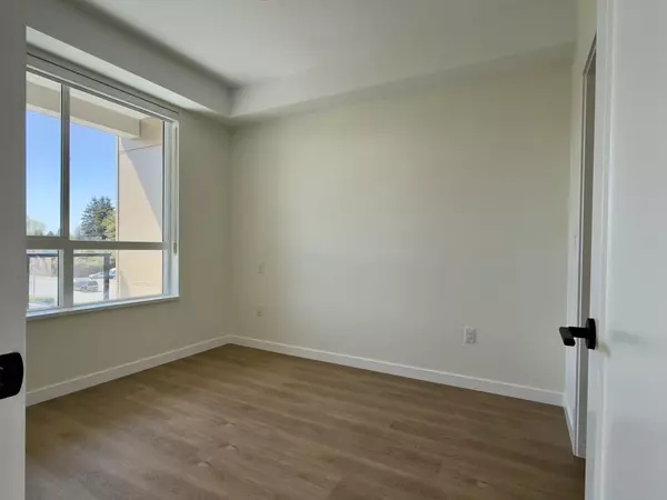 27218 Aldergrove Town Centre DR #314 Langley, BC V4W 0E4