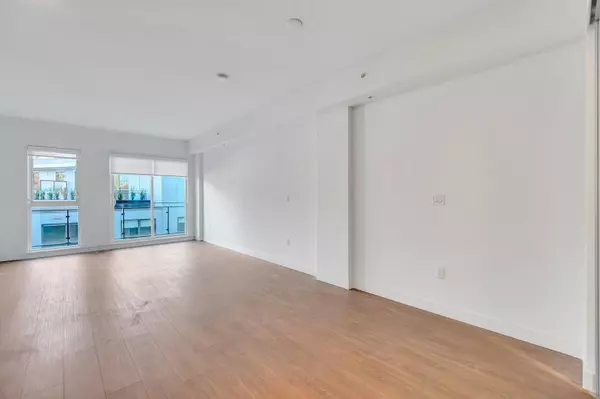 North Vancouver, BC V7L 0K1,422 E 3rd ST #466