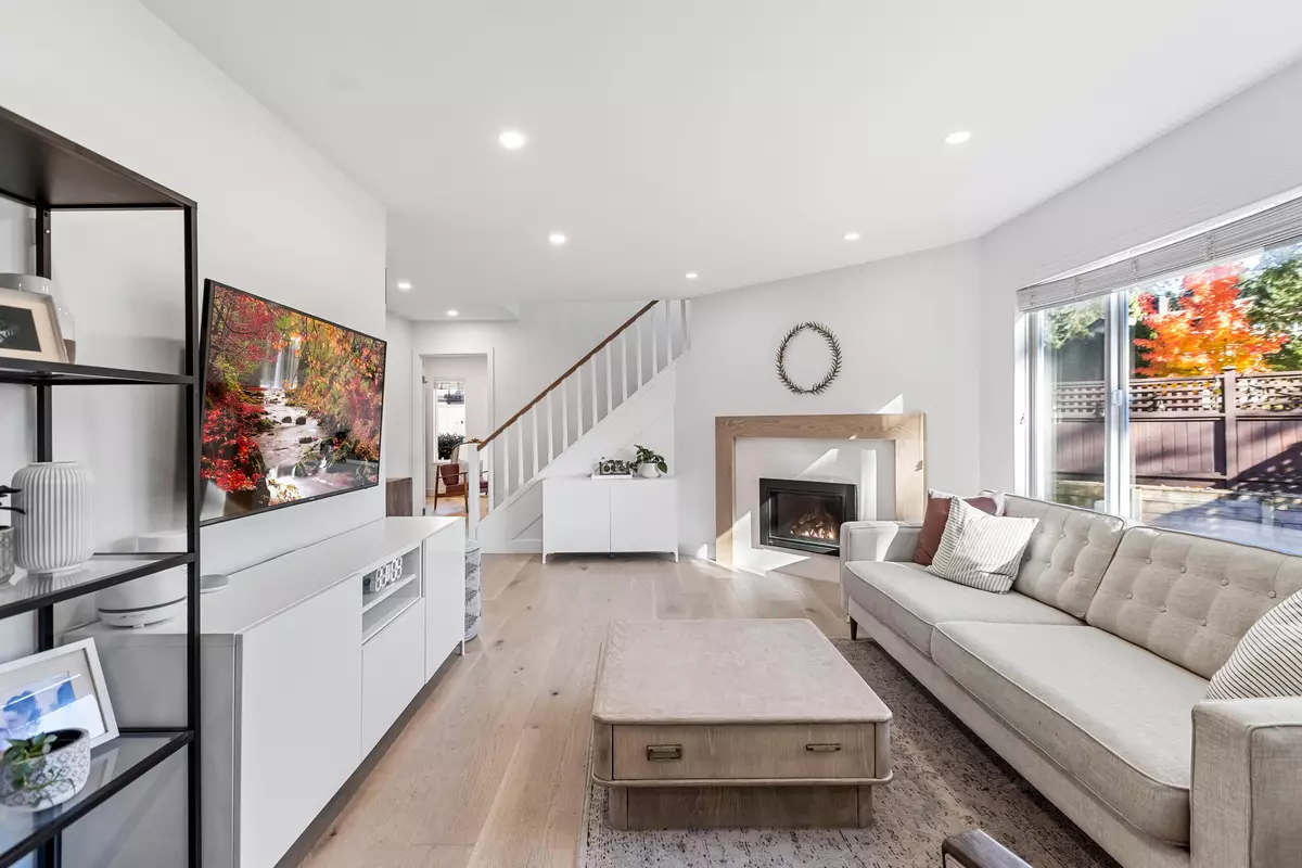 Port Coquitlam, BC V3B 6C8,3655 Shaughnessy ST #106F