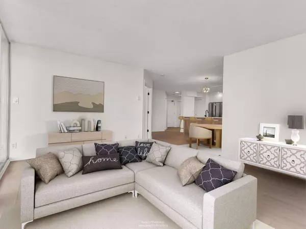 1135 Quayside DR #1003, New Westminster, BC V3M 6J4