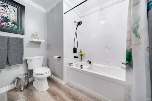 12049 217 ST #17 Maple Ridge, BC V2X 0M8