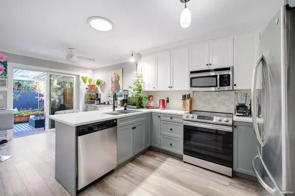 12049 217 ST #17 Maple Ridge, BC V2X 0M8