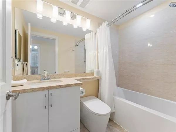 8567 204 ST #13 Langley, BC V2Y 3R2