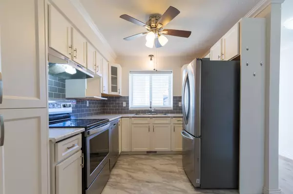 Chilliwack, BC V2R 3E8,45435 Knight RD #3