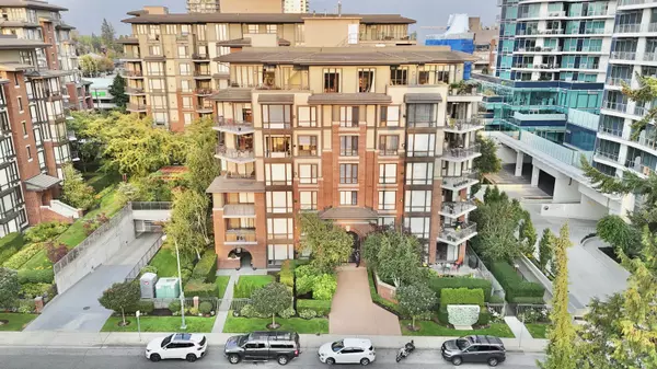 White Rock, BC V4B 5M3,1550 Martin ST #603