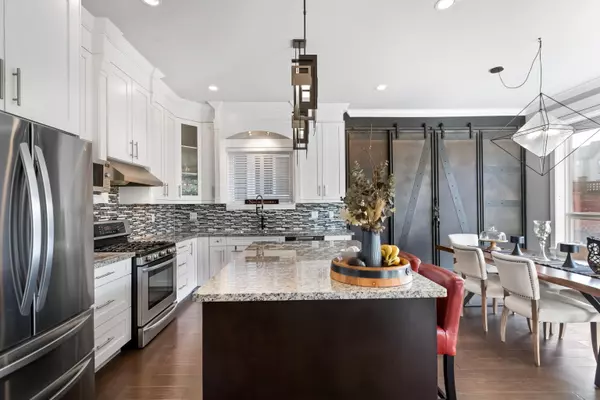 8049 211a ST Langley, BC V2Y 0J5