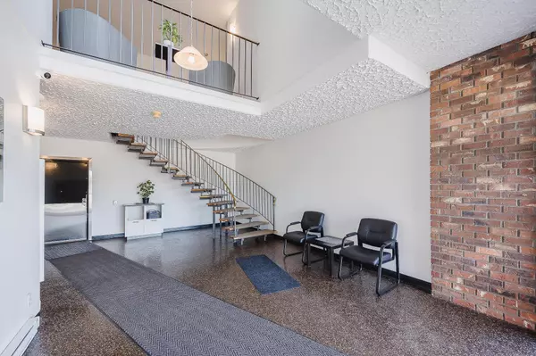 Abbotsford, BC V2T 6N8,32040 Peardonville RD #111