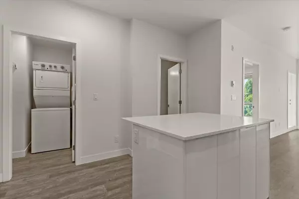 Chilliwack, BC V2P 0L7,9450 Robson ST #308