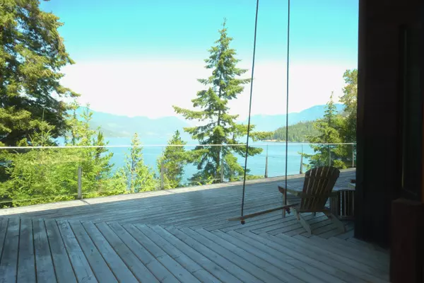 Egmont, BC V0N 1N0,6290 Maple RD