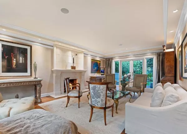 Vancouver, BC V6M 2Z3,5870 Hudson ST