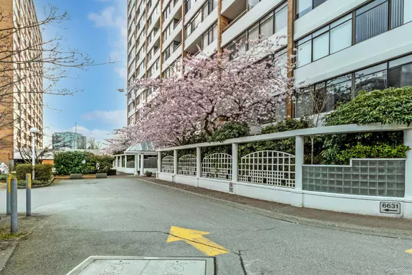 Richmond, BC V6Y 1Z1,6631 Minoru BLVD #1209