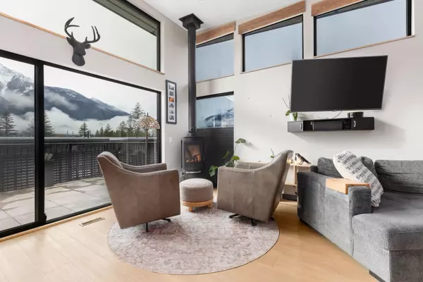 4000 Sunstone WAY #50 Pemberton, BC V0N 2L3